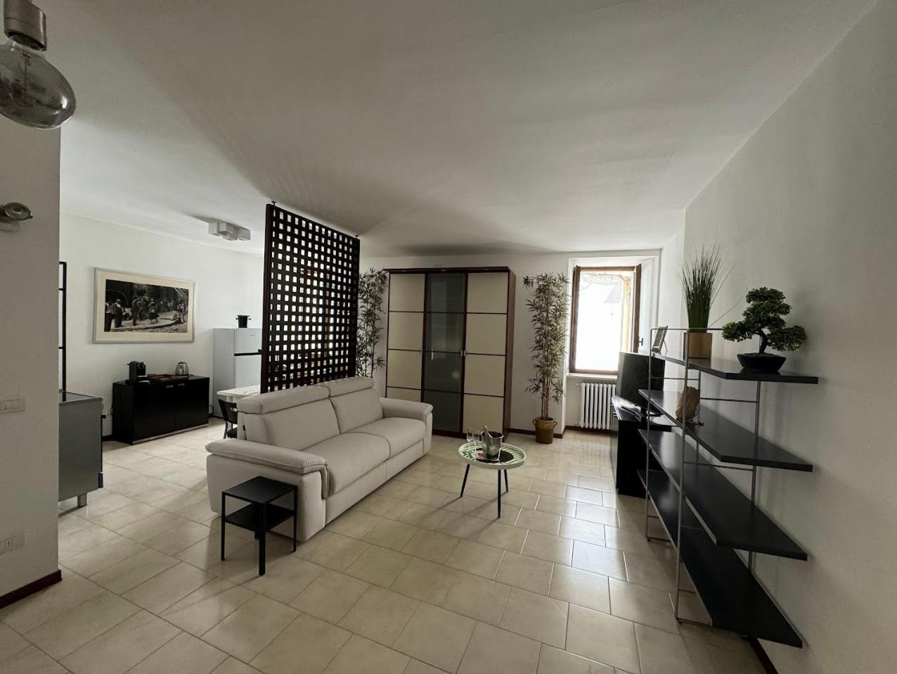La Torretta Apartment Peschiera del Garda Exterior photo