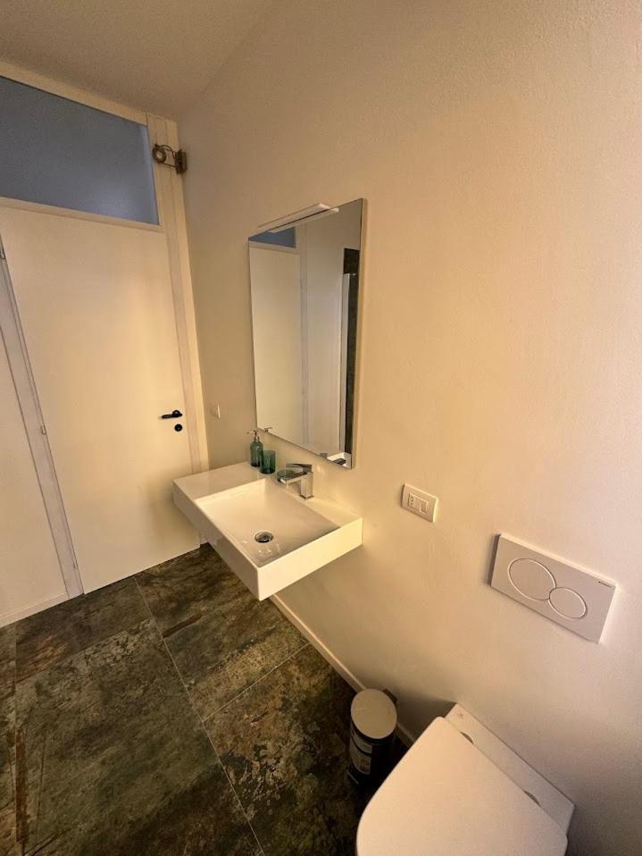 La Torretta Apartment Peschiera del Garda Exterior photo