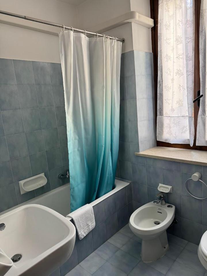 La Torretta Apartment Peschiera del Garda Exterior photo